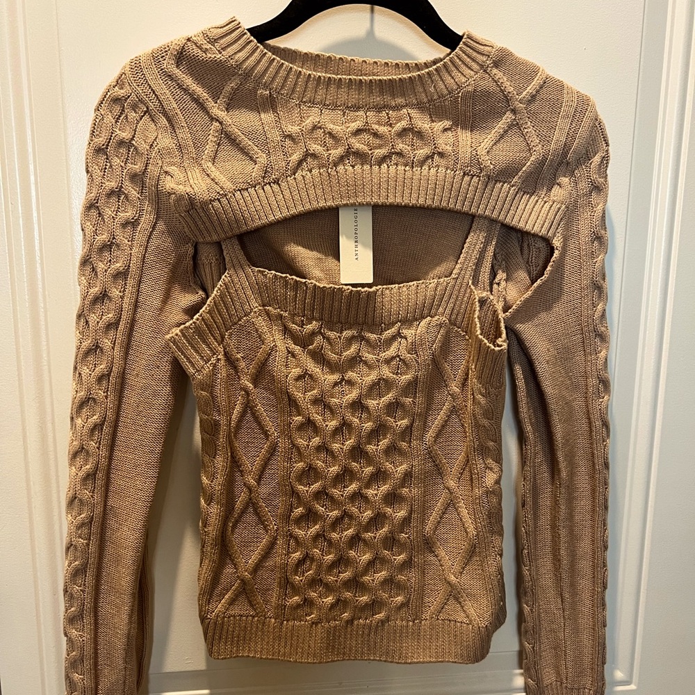 NWT 2-piece tank/shrug set. XS, Anthropologie.So cute worn together or separate